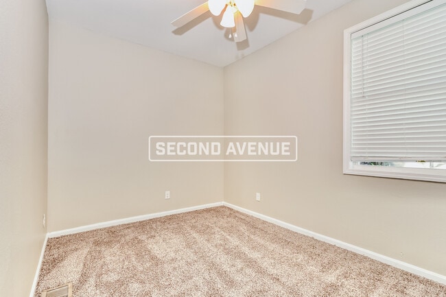Building Photo - 3823 River Park Dr Rental