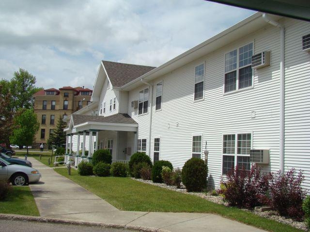 Photo - Park Place Apartments