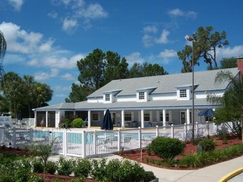 Colony Cove - Colony Cove Apartments