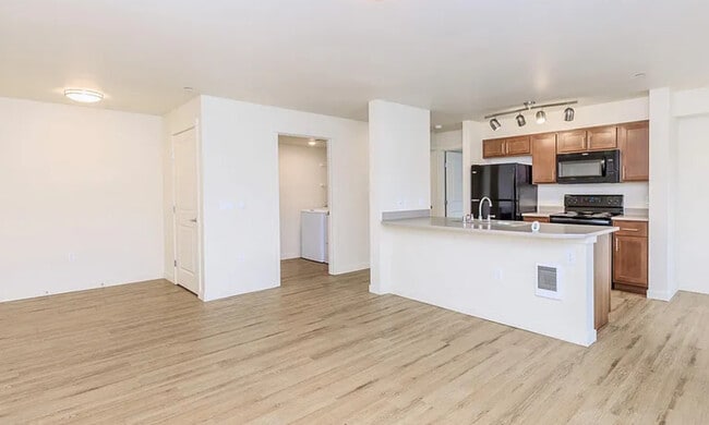 Building Photo - Orchard Vista