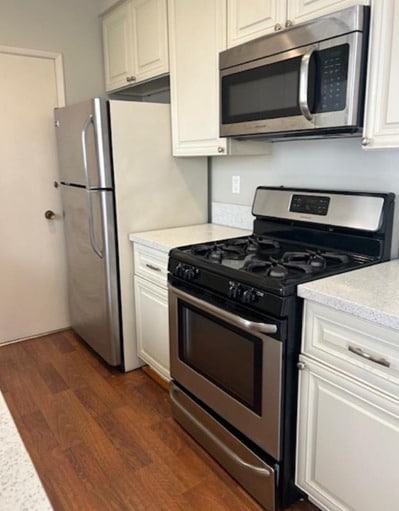 Building Photo - 144 N Wetherly Dr, West Hollywood , CA 90048