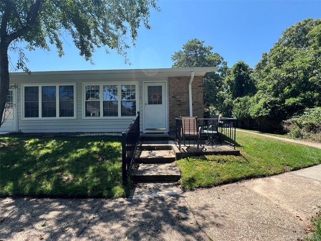 Building Photo - 311 Woodbridge Dr