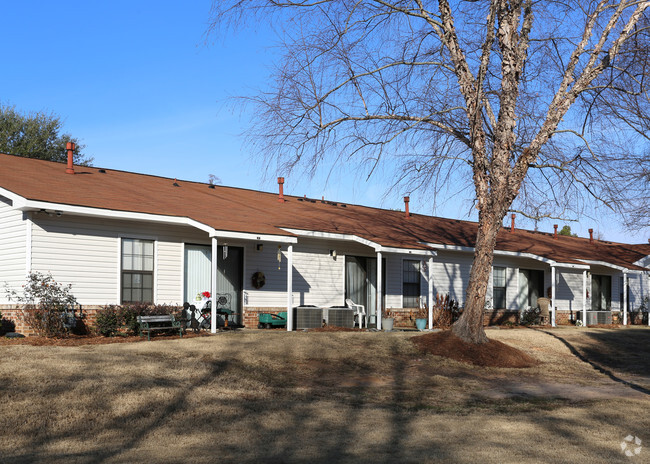 Photo - Calvary Community Retirement Center Apartments