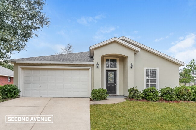 Building Photo - 10659 Sandy Oaks Dr Rental