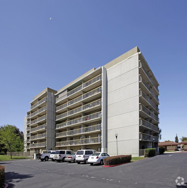 Primary Photo - Union Plaza Rental