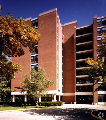 Interior Photo - Church Street Towers Rental