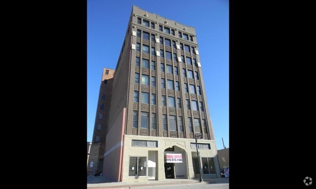 Building Photo - Heartland Senior Housing Rental