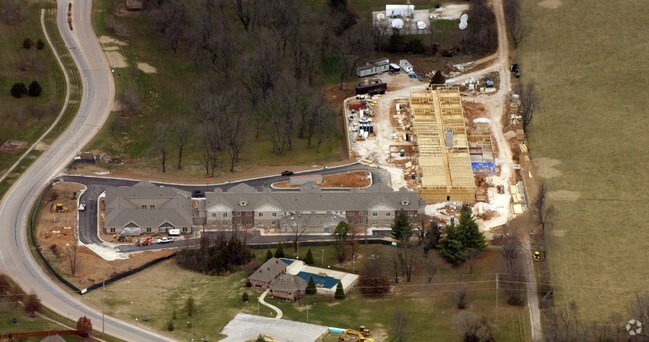 Building Photo - Castlewood Senior Living Rental