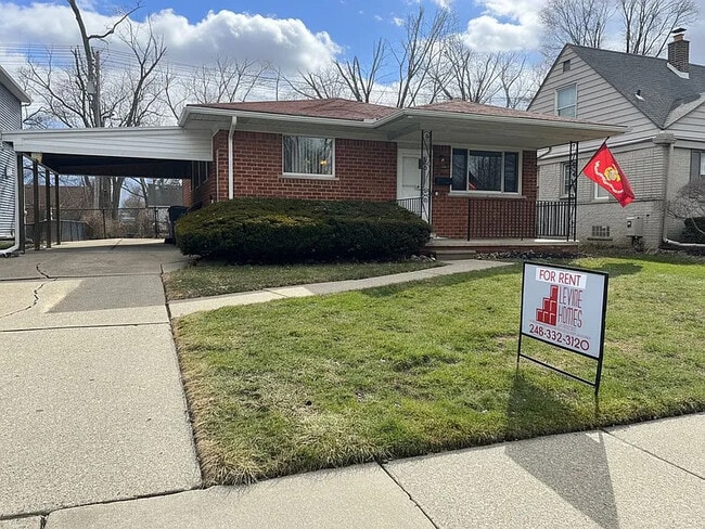 Building Photo - 2043 Ellwood Ave