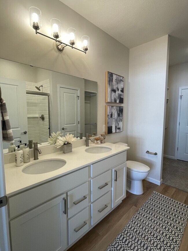 The Village at Hinckley Oaks Apartments Hinckley, Ohio 24 units