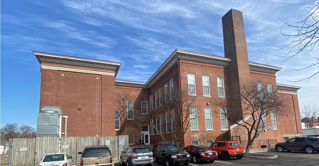 Building Photo - Old School Apartments