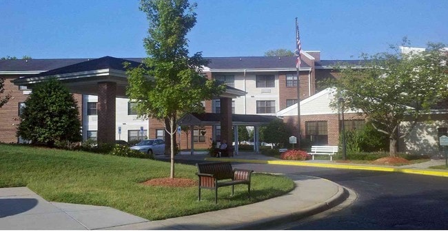 Building Photo - Solista Charlotte Rental