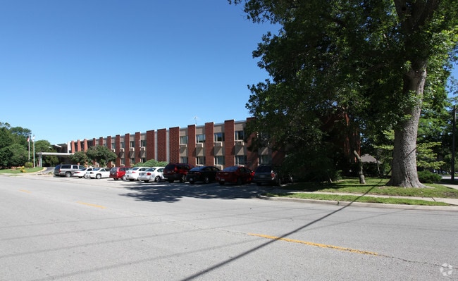 Building Photo - Liberty Christian Life Center Rental