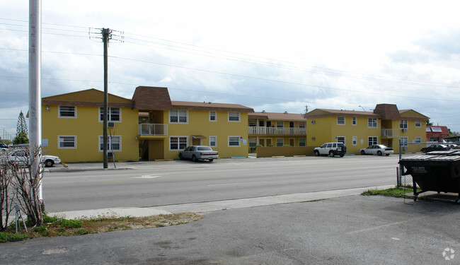 Building Photo - 3254 E 4th Ave Rental
