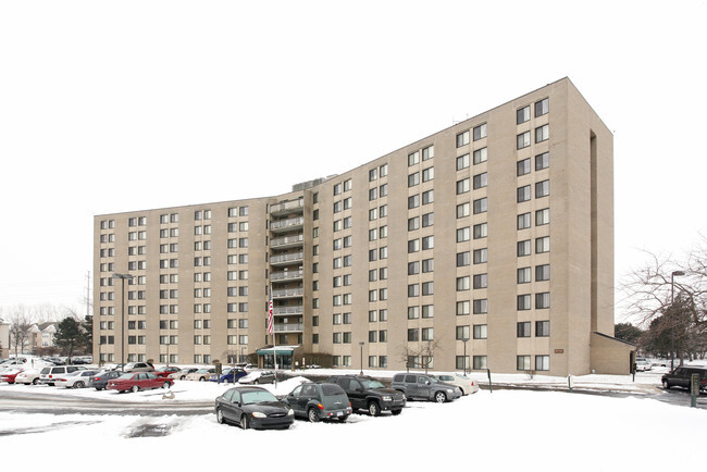 Primary Photo - Thompson Tower Rental