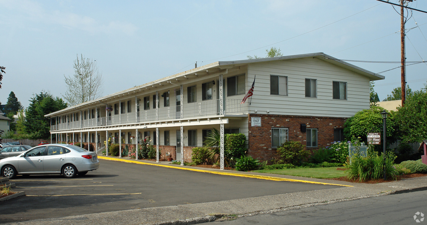 Waldo Terrace - Waldo Terrace Apartments