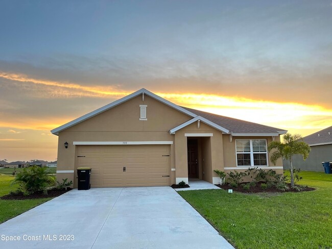 Photo - 388 Guinevere Dr SW Rental