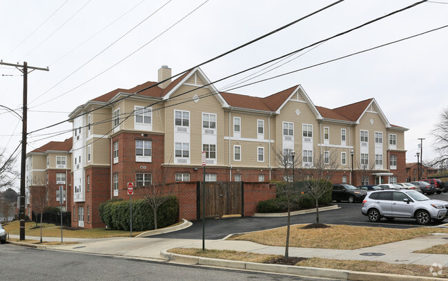 Building Photo - Triangle View Rental