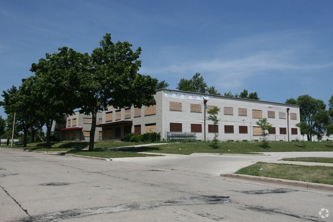 Primary Photo - 6152 N 35th St Rental
