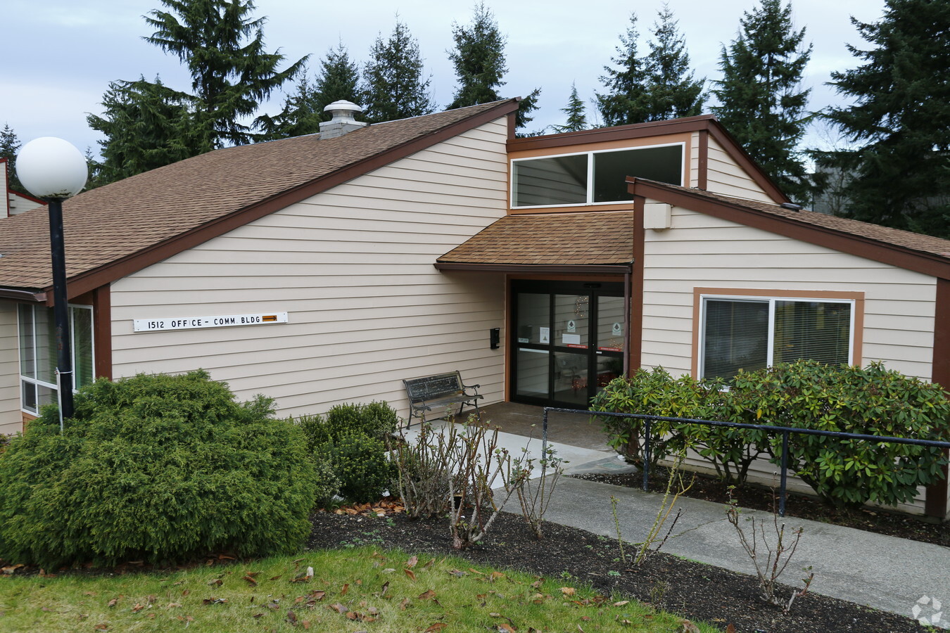 Photo - Tahoma Vista Village Apartments