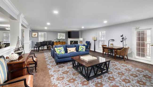 Building Photo - Gardens of Annapolis