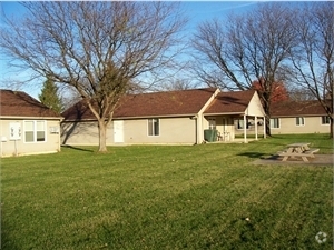 Primary Photo - Bucyrus Manor Apartments