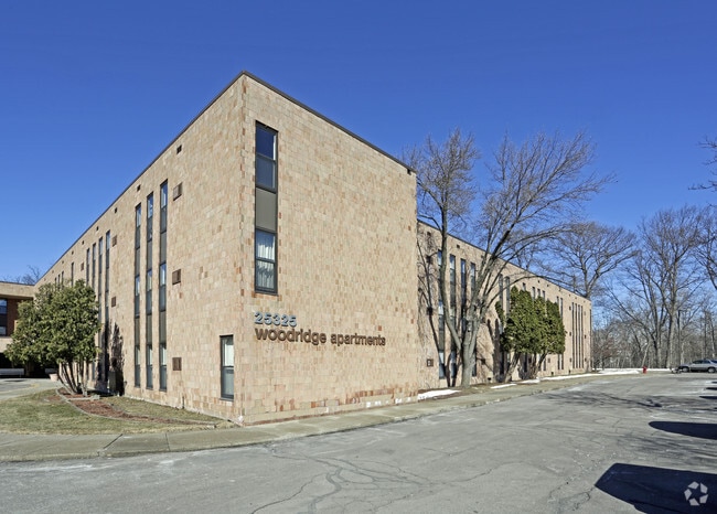 Building Photo - Woodridge Rental