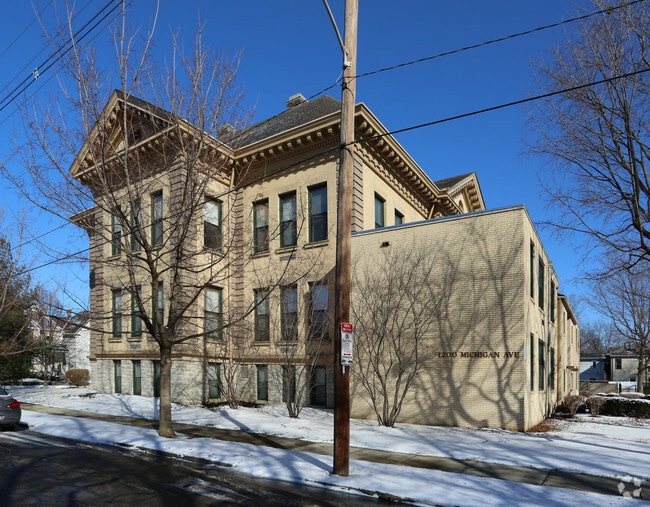 Primary Photo - Michigan School Victorian Village Rental