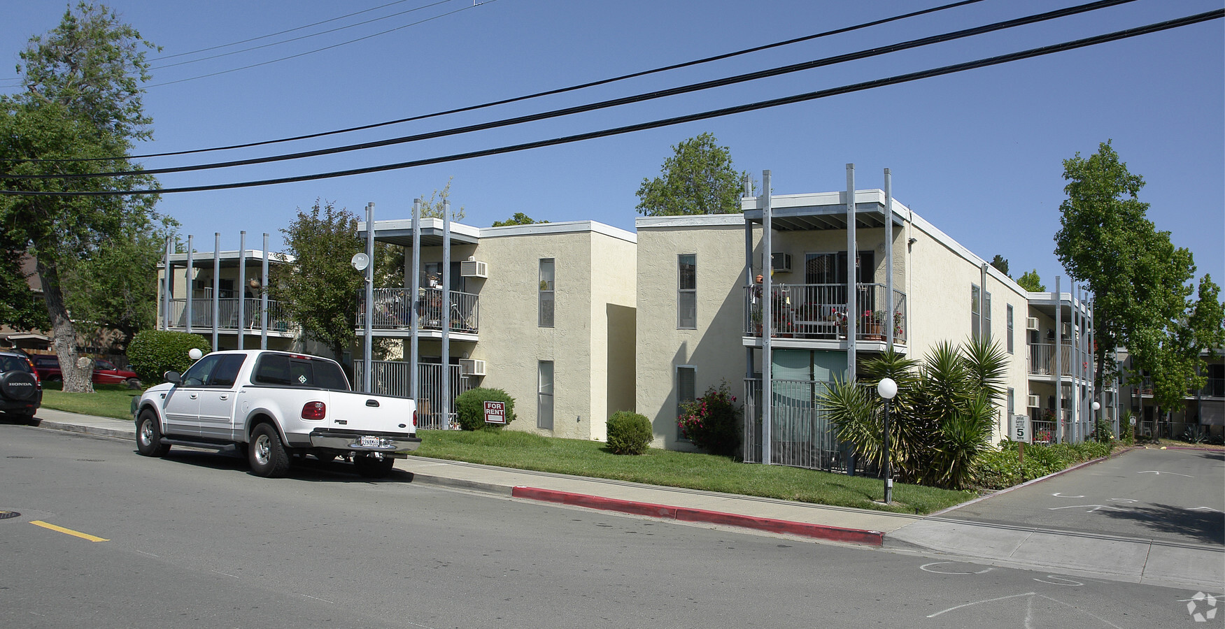 Hookston Senior - Hookston Senior Apartments