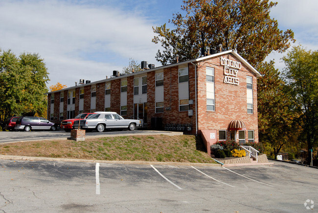 Building Photo - Mound City Apartments