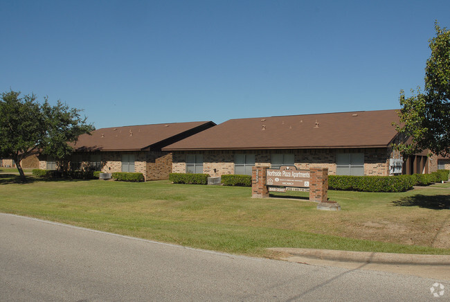 Building Photo - Northside Plaza Apartments(62+ Community)