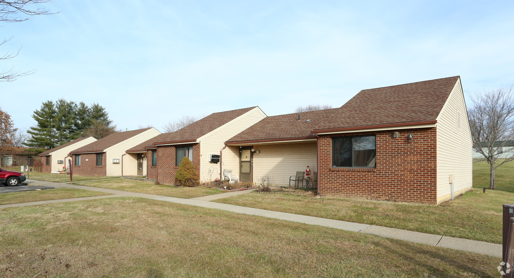 Baltimore Manor - Baltimore Manor Apartments