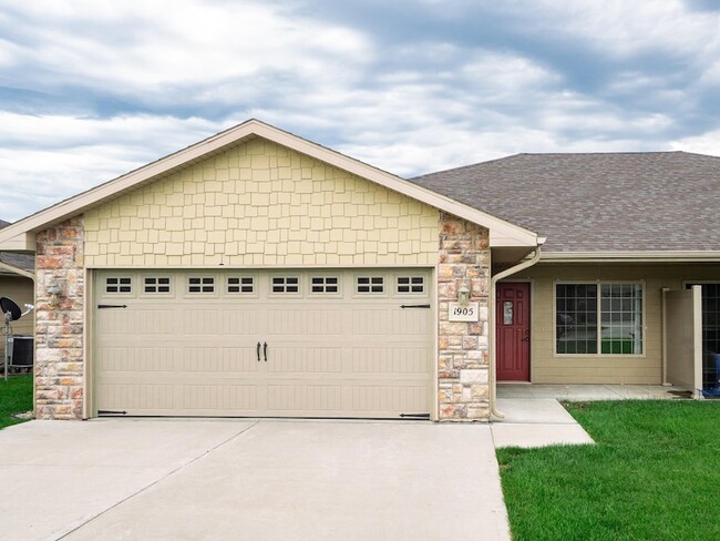 Photo - 1903 Taylor Ave Townhome