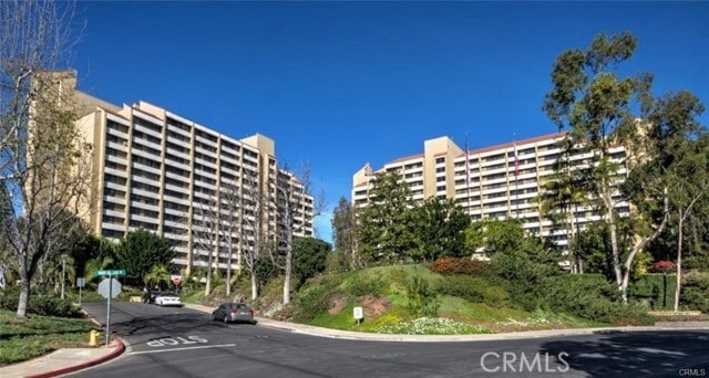Building Photo - 24055 Paseo Del Lago Rental