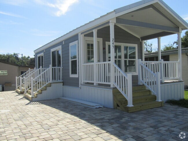 Building Photo - 245 Oak Harbor Camp Rental