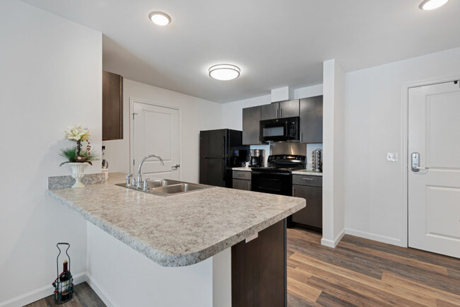 Building Photo - Sylvan Springs Senior Rental