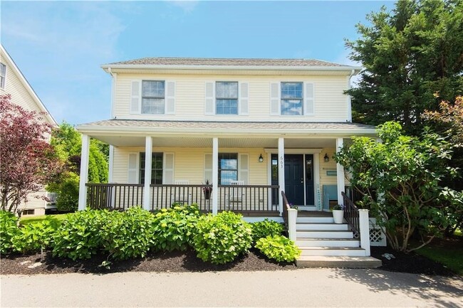 Photo - 663 Aquidneck Ave Rental