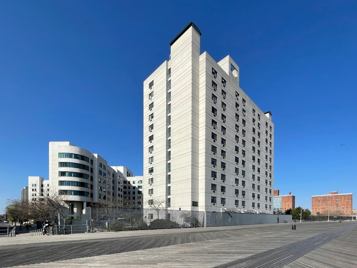 Photo - Shorefront Towers Apartments