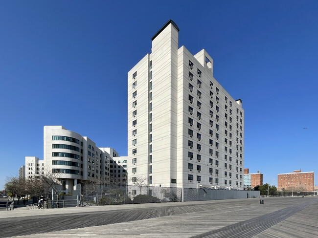 Building Photo - Shorefront Towers Rental
