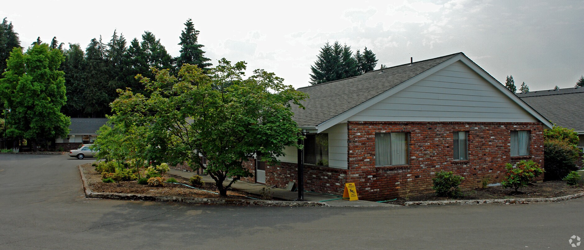 Candalaria Plaza Apartments Salem, Oregon 0 unit available After55