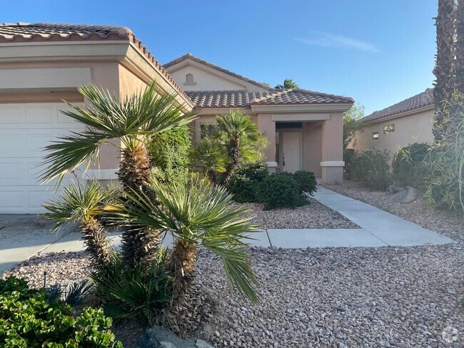 Building Photo - 78724 Palm Tree Ave Rental