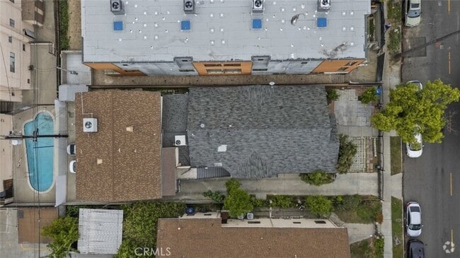Building Photo - 1549 N Kingsley Dr Rental