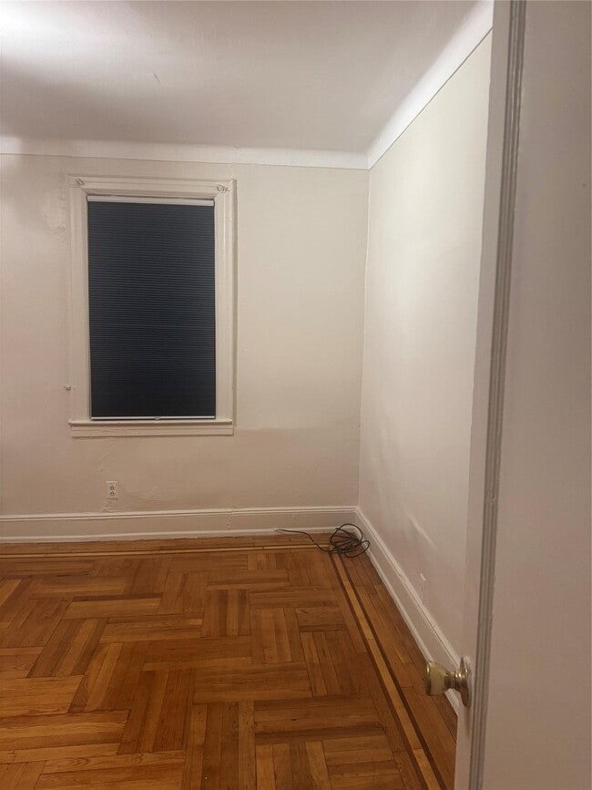 Photo - 187-24 Wexford Terrace Apartment