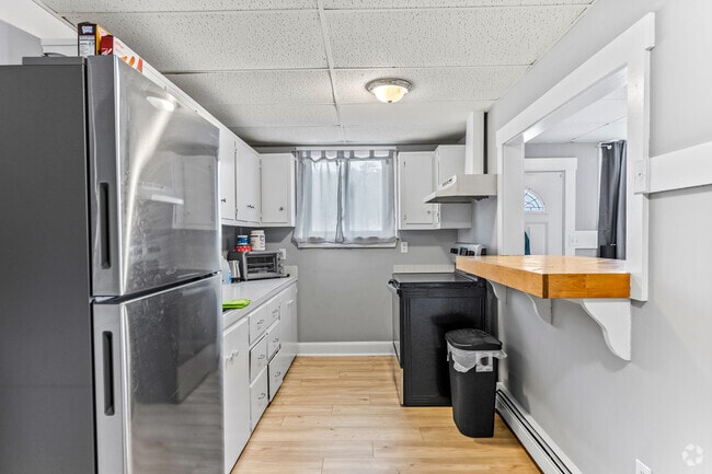 Apartment 1 - White Mountain Highway Rental