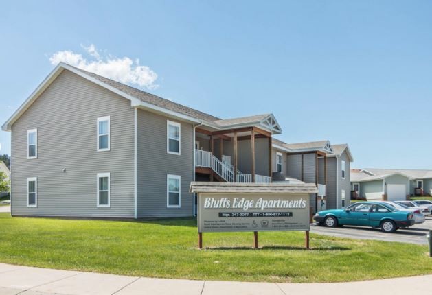 Building Photo - Bluffs Edge Apartmetns Apartments