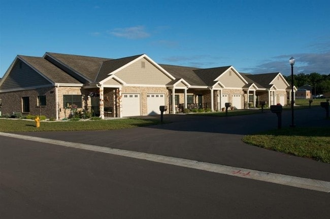 Building Photo - Mission Village of Menasha Rental