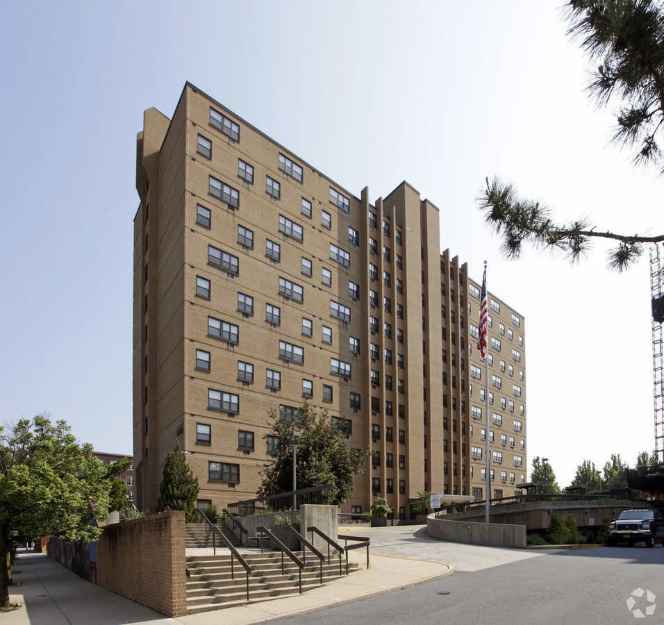 Photo - Lancaster House North Apartments