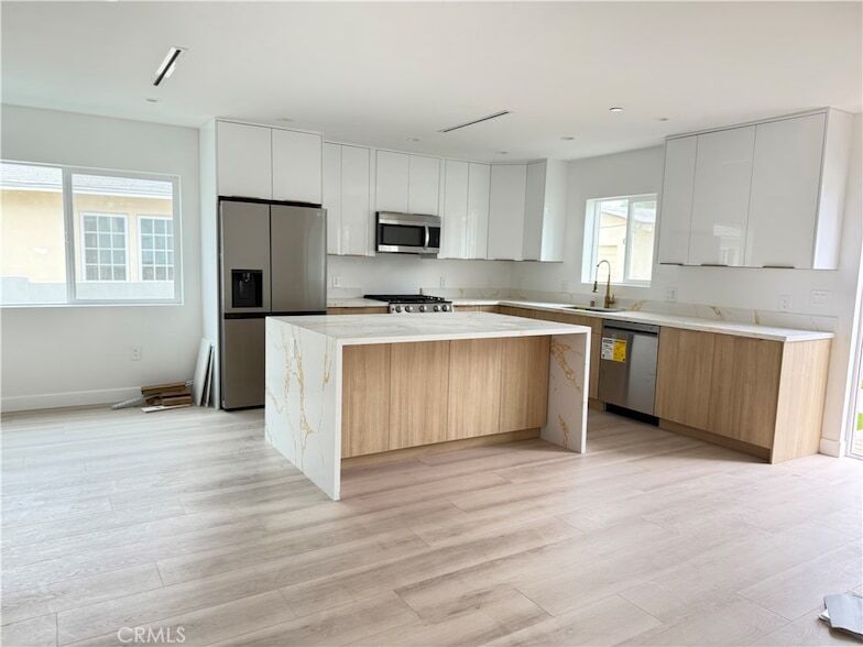 7445 Oakdale Ave Rental Los Angeles, California 1 unit available