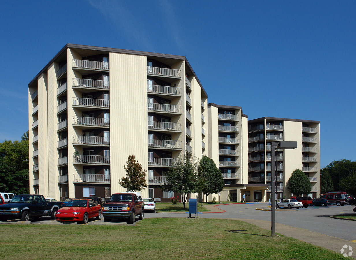 Charleston Arbors - Charleston Arbors Apartments