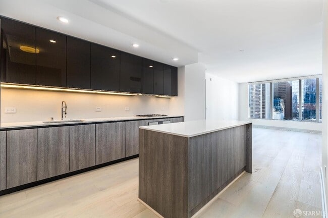 Photo - 201 Folsom St Unit 7B Condo